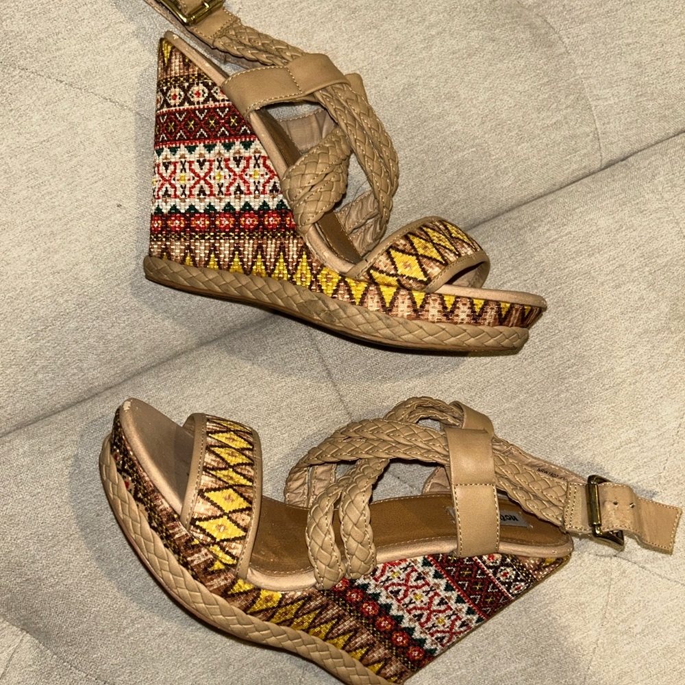 Stylish Tan Wedge Sandals
